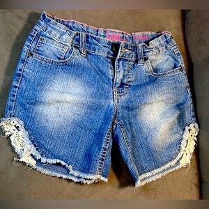 3/$10! LEE frayed denim shorts size 16
